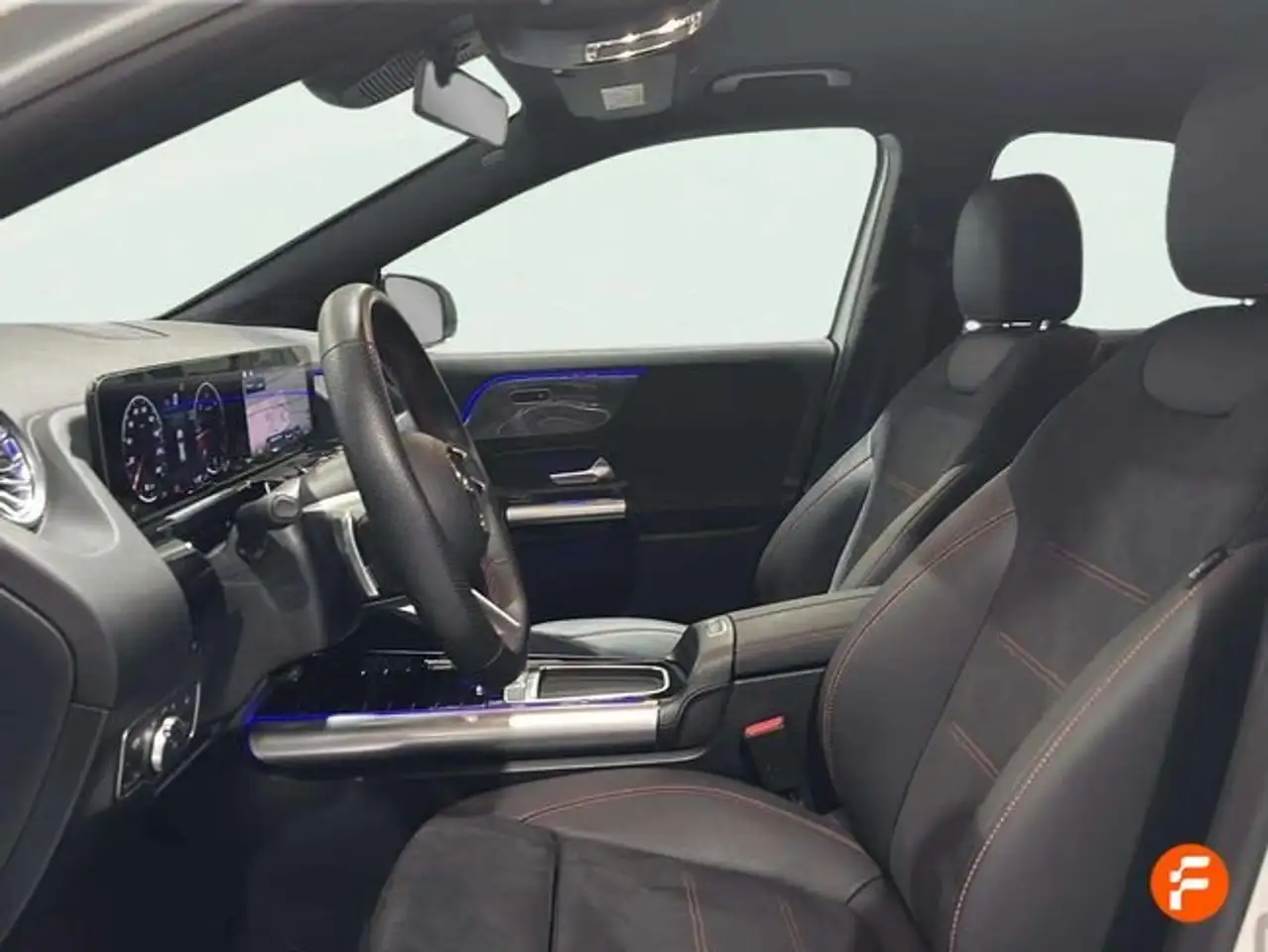 Mercedes-Benz GLA 220 220d 4Matic 8G-DCT — معرض صور السيارة 22