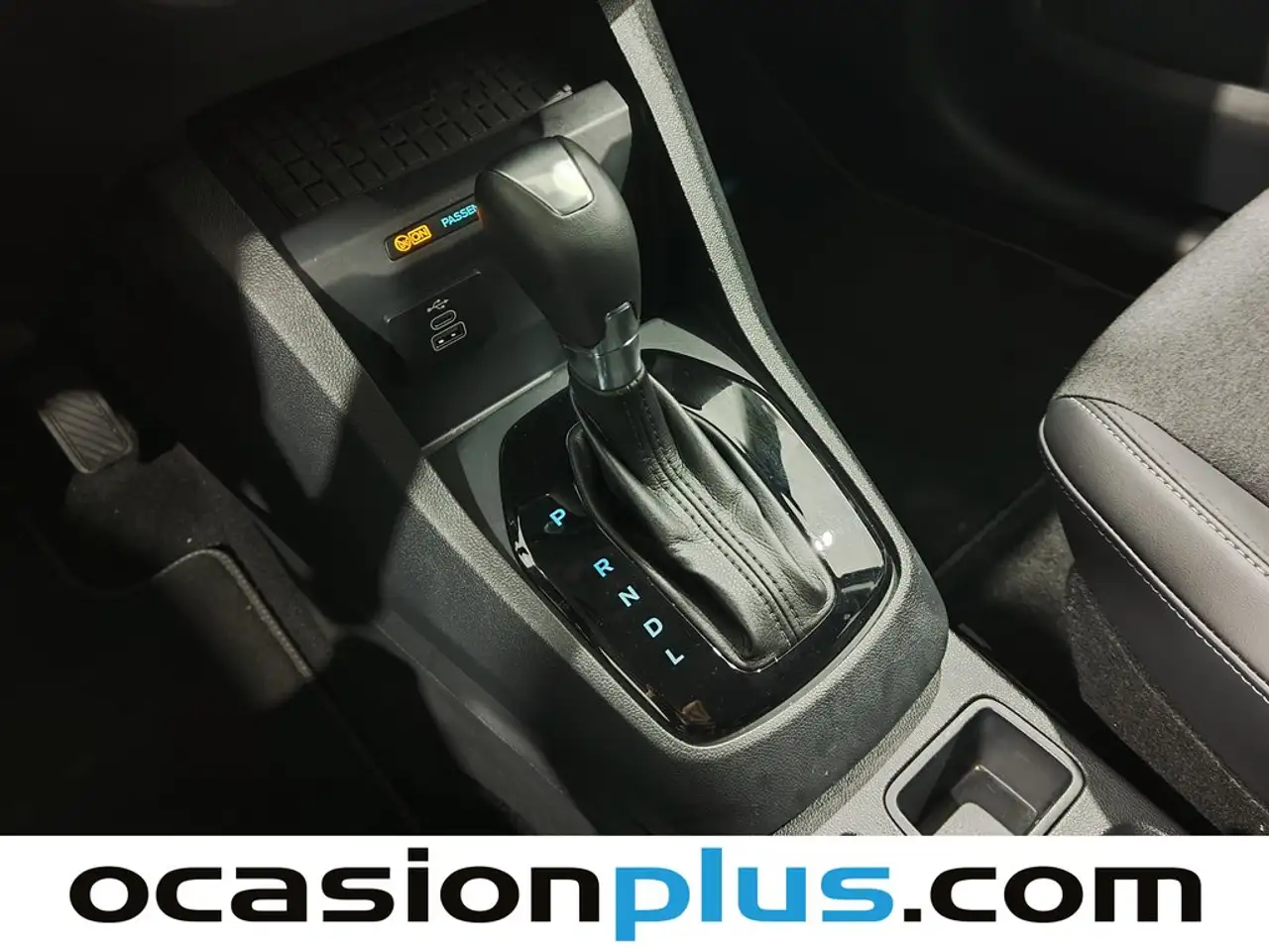 Ford Tourneo Courier 1.0 Ecoboost Active Aut. — Vehicle gallery 5