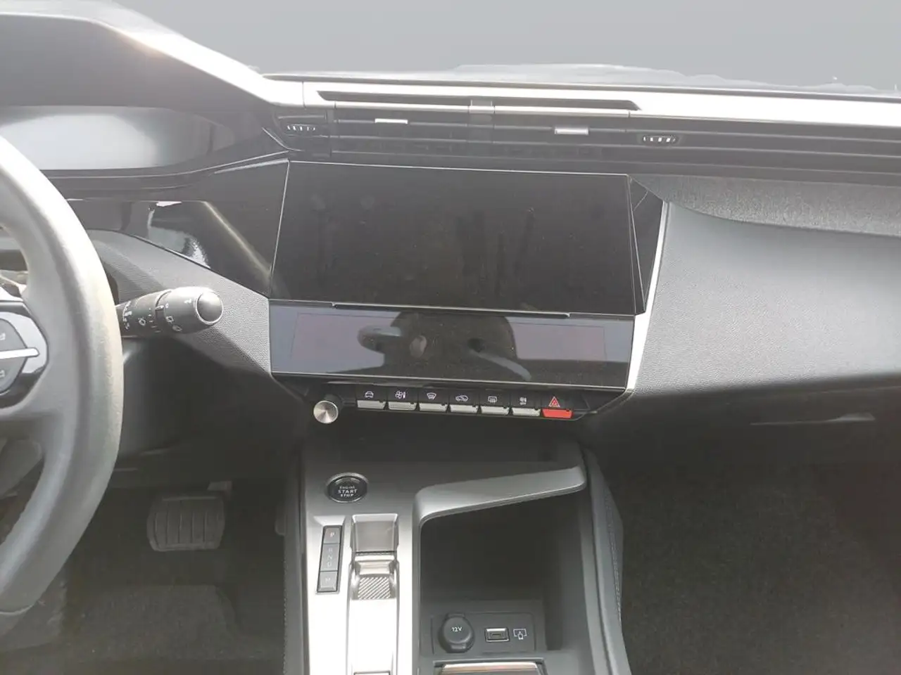 Peugeot 308 Allure NAVI SHZ LED GJR LENKRADHZ — Galería del vehículo 11