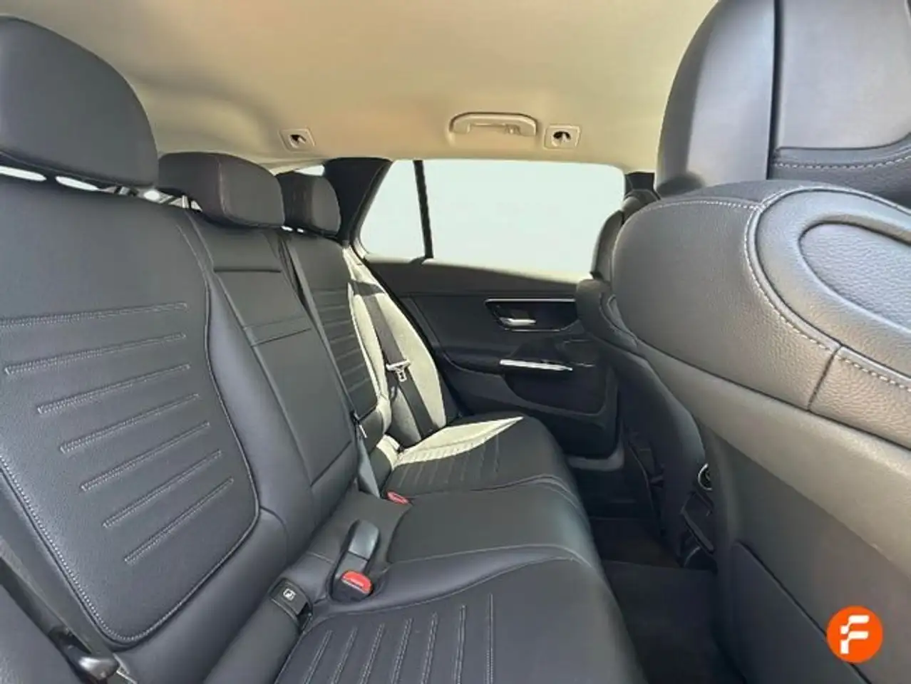 Mercedes-Benz C 220 d 4MATIC — Vehicle gallery 26