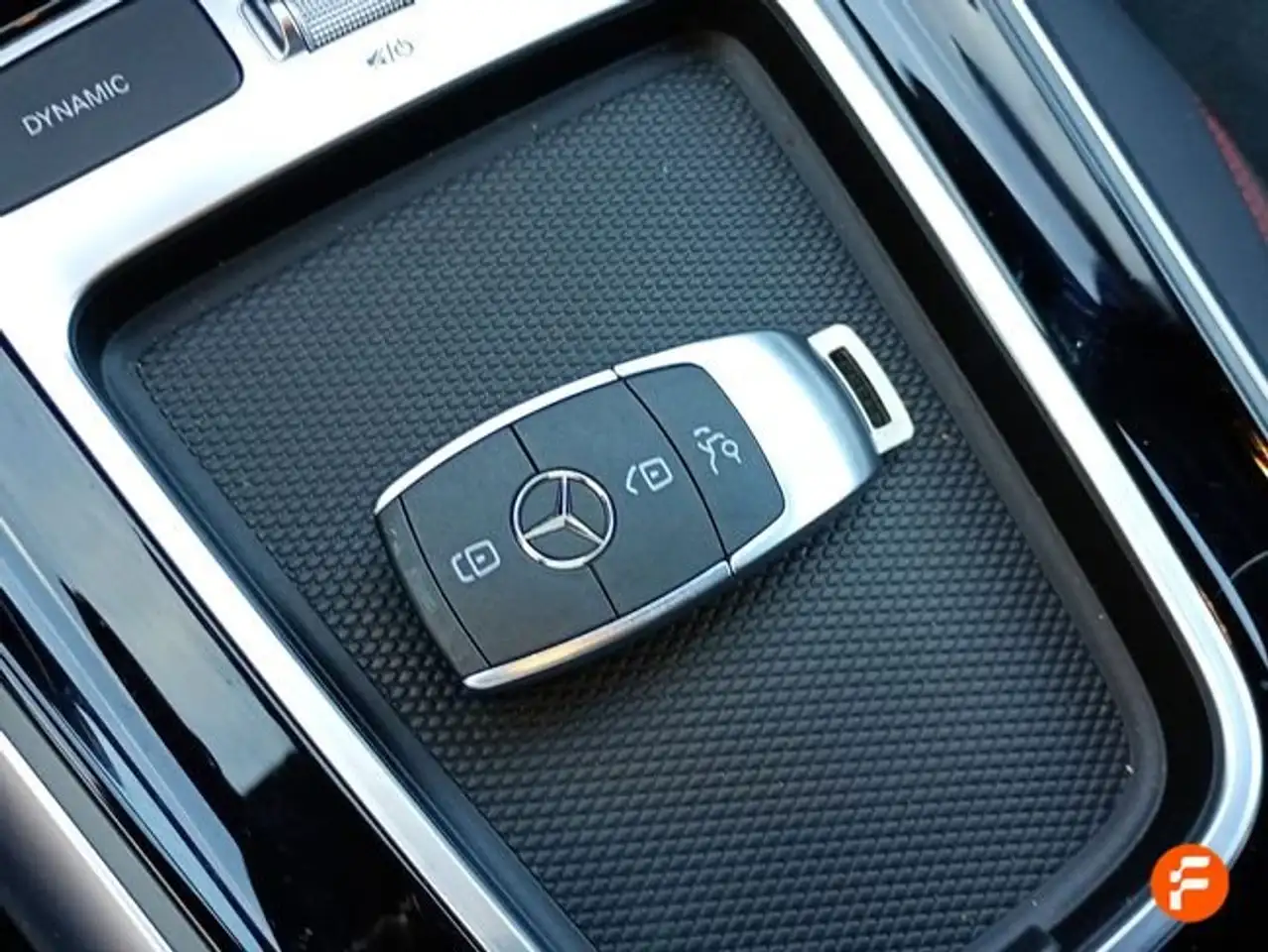 Mercedes-Benz GLB 200 200d 4Matic 8G-DCT — Vehicle gallery 21