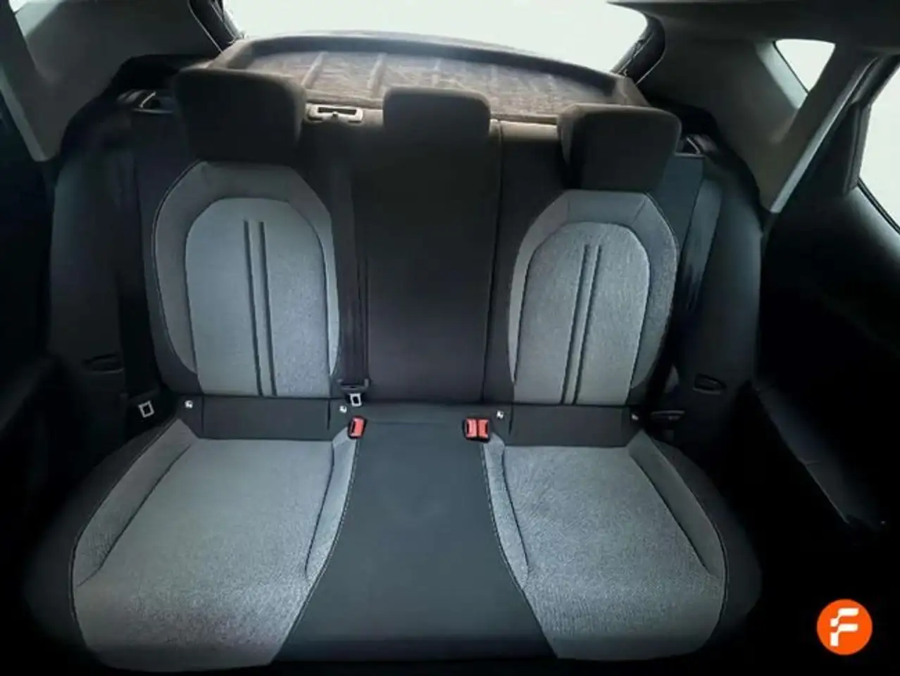 SEAT Leon 1.0 TSI S&S Style 25º Aniversario 110 — Galerie du véhicule 22