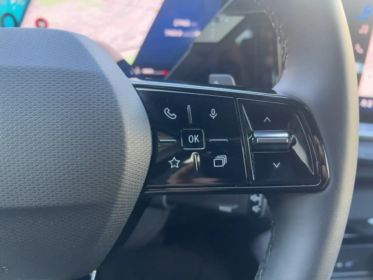 Renault Austral 1.3 TCe 160 Evolution — معرض صور السيارة 15