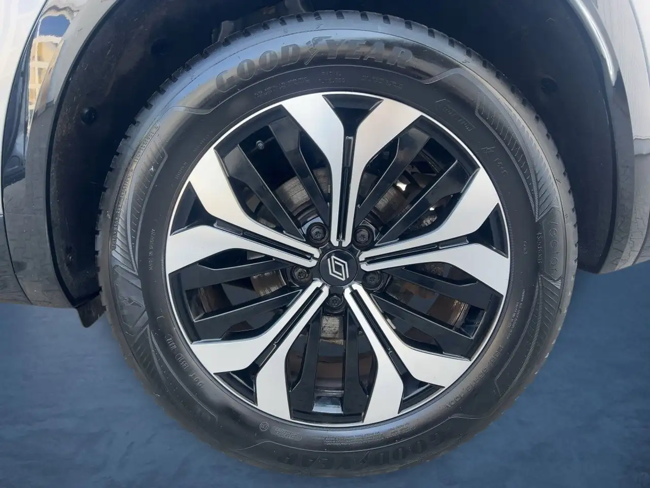 Renault Austral 1.3 TCe 160 Evolution — معرض صور السيارة 20