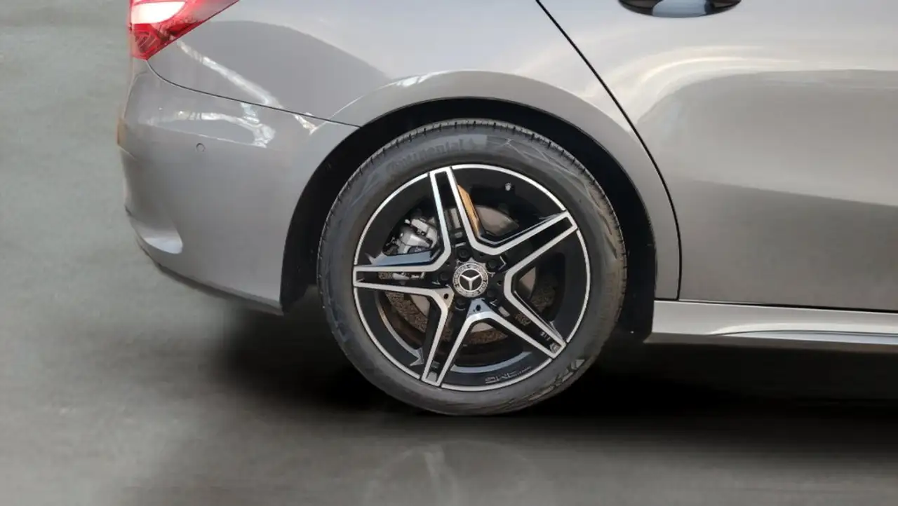 Mercedes-Benz A 200 Sedán Progressive Line Advanced 7G-DCT — Galerie du véhicule 16