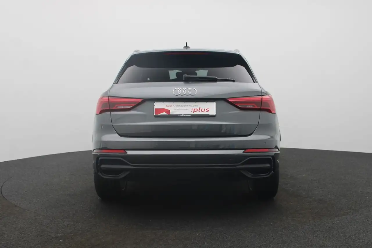 Audi Q3 35 TFSI S line Virt.Cockpit LED Navi AHK — Galerie du véhicule 4