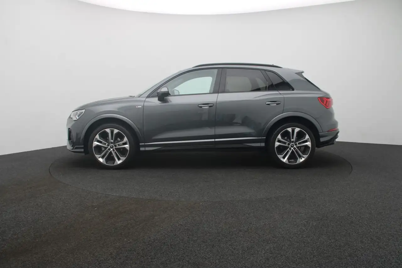Audi Q3 35 TFSI S line Virt.Cockpit LED Navi AHK — Galerie du véhicule 2