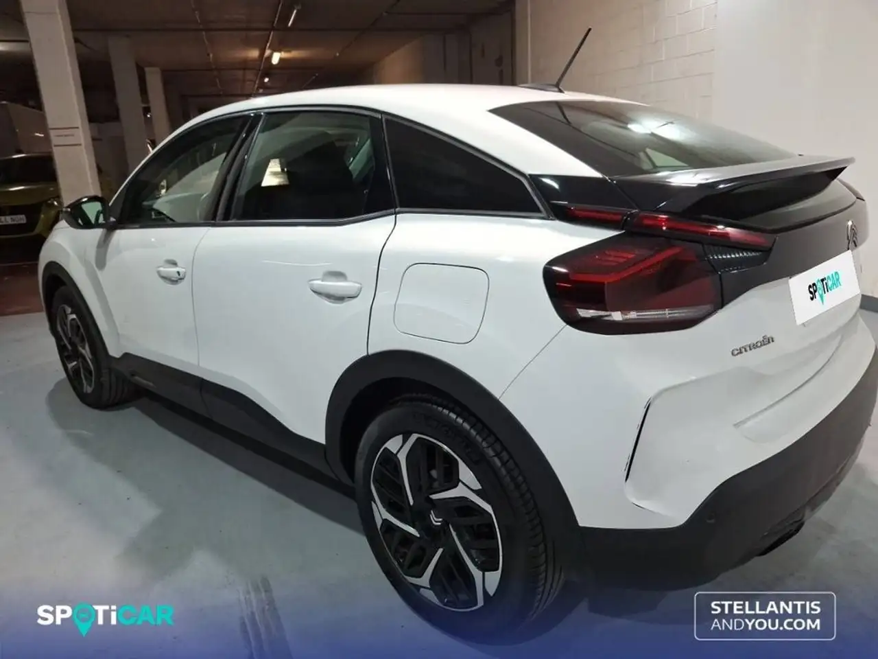 Citroen C4 1.2 PureTech Plus S&S 130 — Galerie du véhicule 6