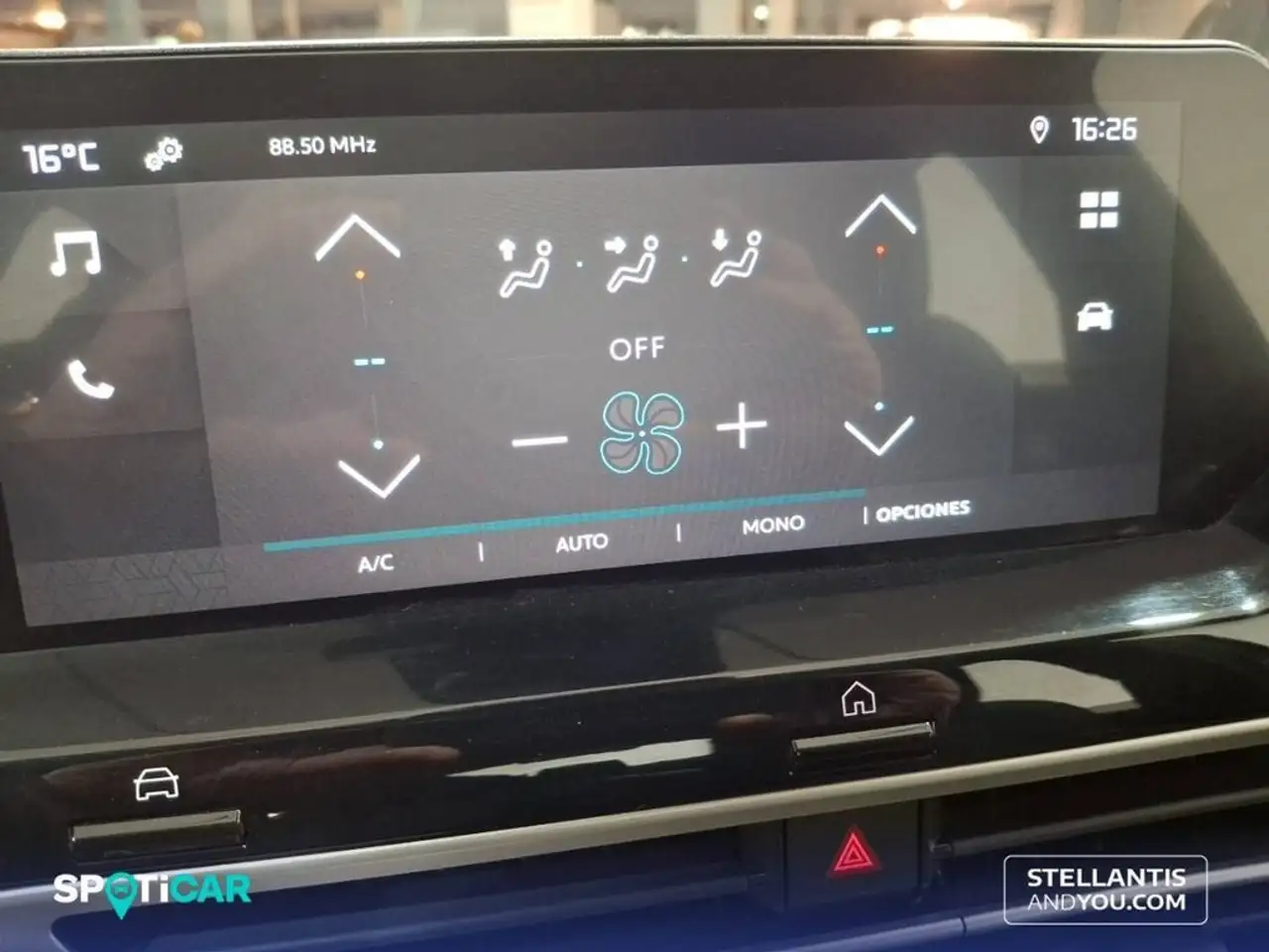 Citroen C4 1.2 PureTech Plus S&S 130 — Galerie du véhicule 20