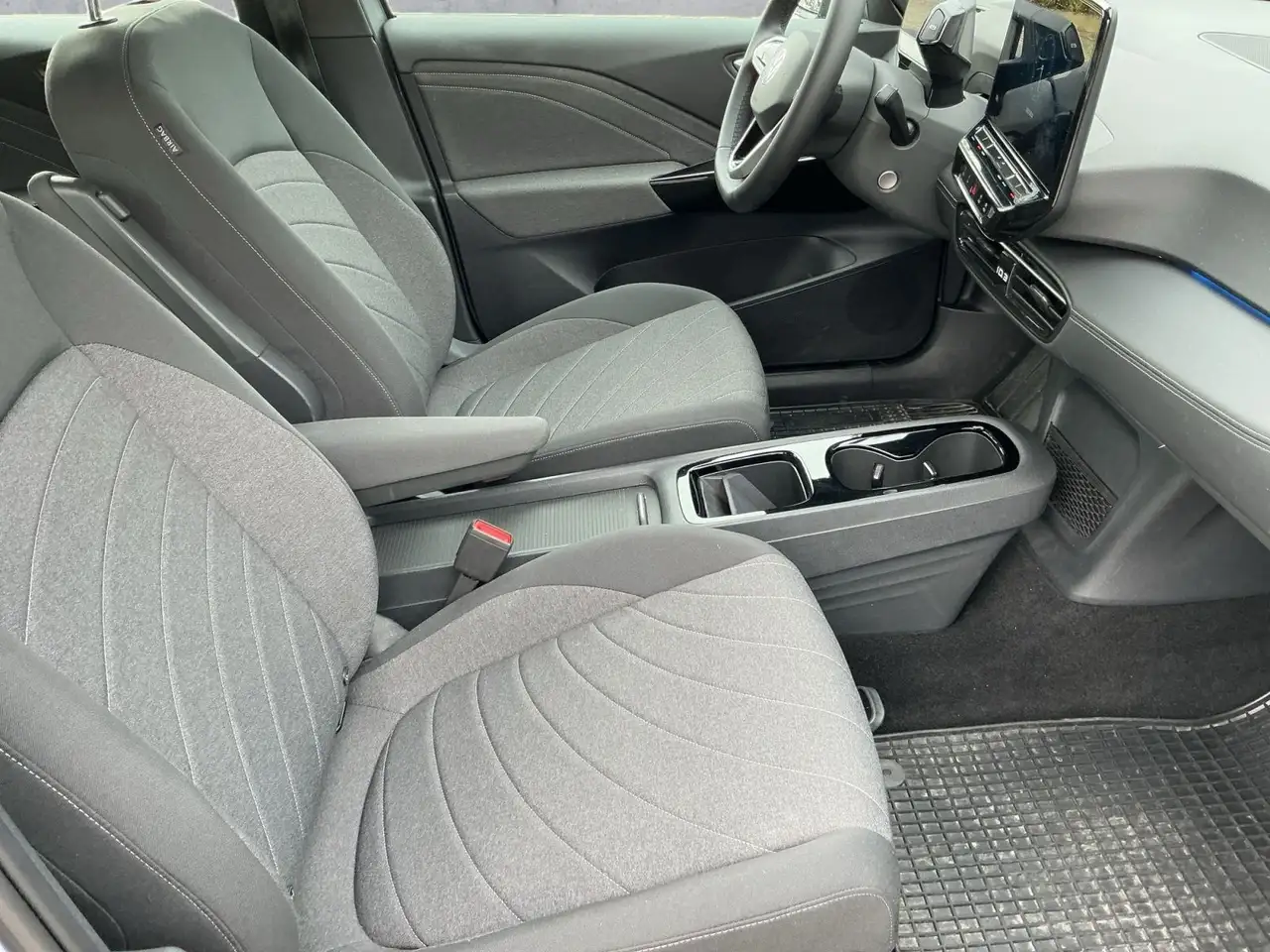 Volkswagen ID.3 150 KW PRO LED+GRA+PDC+FRONT-ASSIST+ACC — Galería del vehículo 13