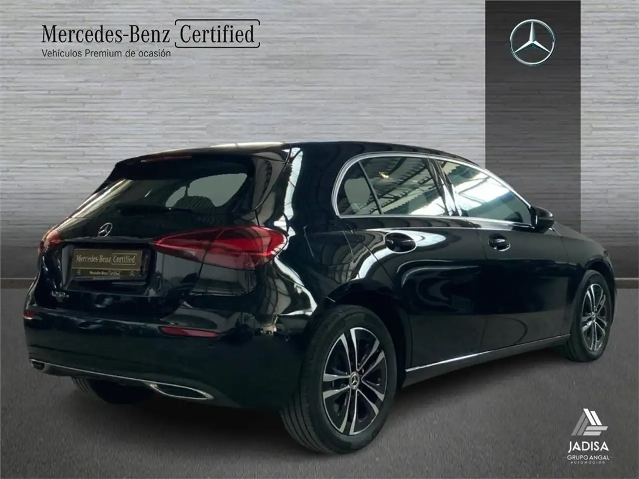 Mercedes-Benz A 250 e con tecnologí híbrida EQ — معرض صور السيارة 7