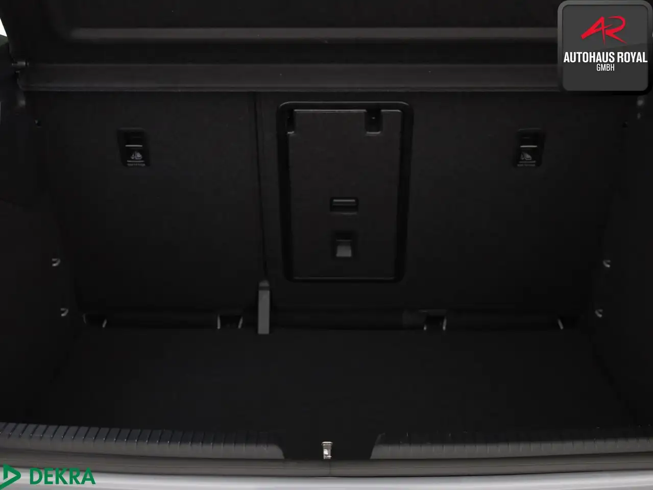 Volkswagen ID.3 PRO AMBIENTE,SPURHALTE,CARPLAY,1.HAND,SH — Galería del vehículo 13