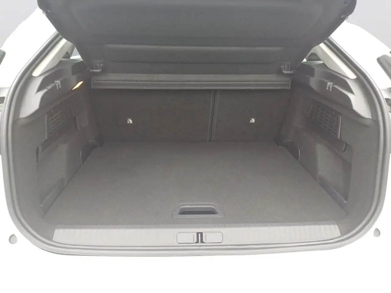 Citroen C4 PureTech 130 S&S Feel Pack — Galerie du véhicule 7