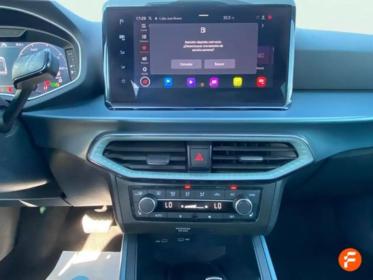 SEAT Arona 1.5 EcoTSI S&S Special Edition DSG7 150 — Vehicle gallery 11