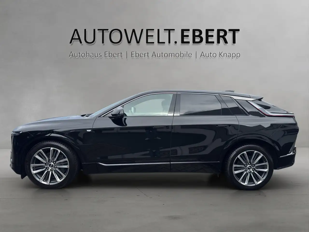 Cadillac Lyriq AWD Sport/PANO-DACH/MASSAGE/360°CAM/ — معرض صور السيارة 2