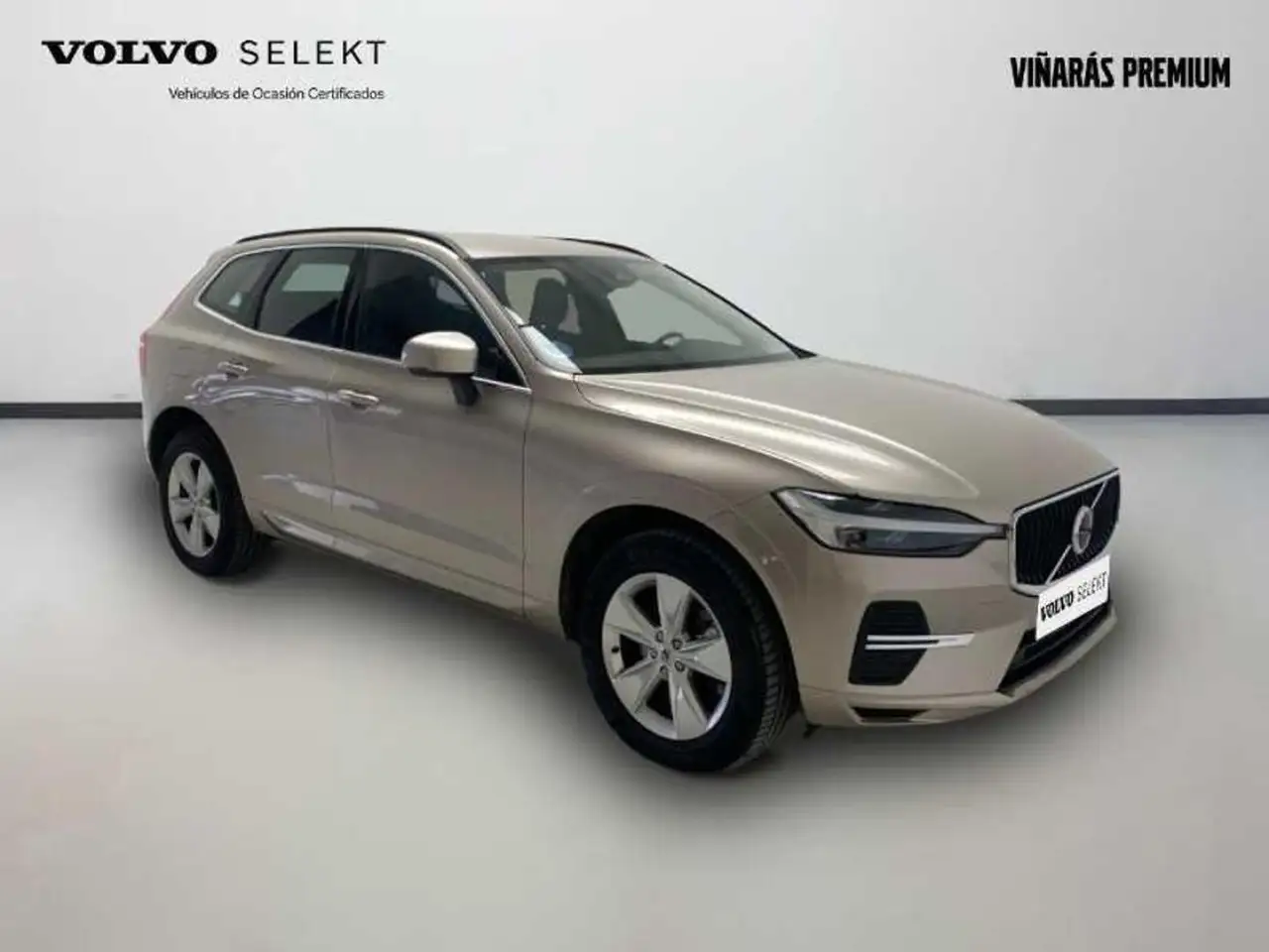 Volvo XC60 2.0 B4 D Core Auto — Vehicle gallery 7