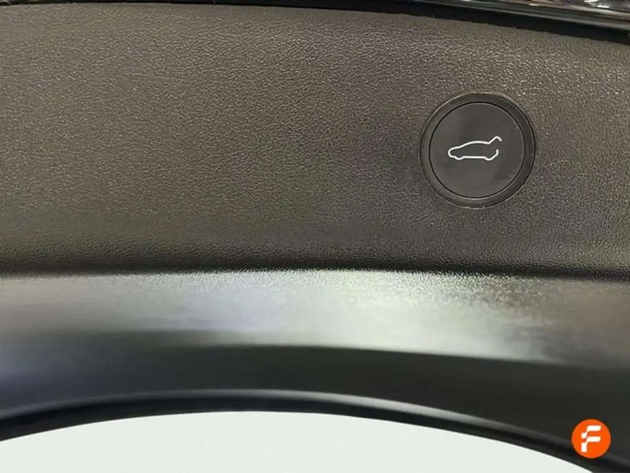 Tesla Model 3 RWD — معرض صور السيارة 20