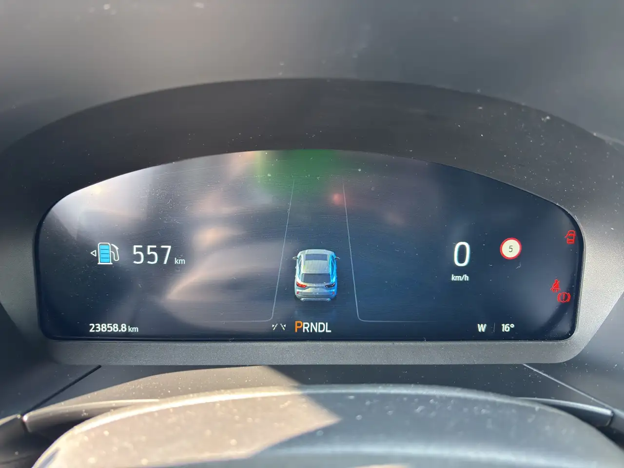 Ford Kuga Hybrid Titanium PHEV — Vehicle gallery 15
