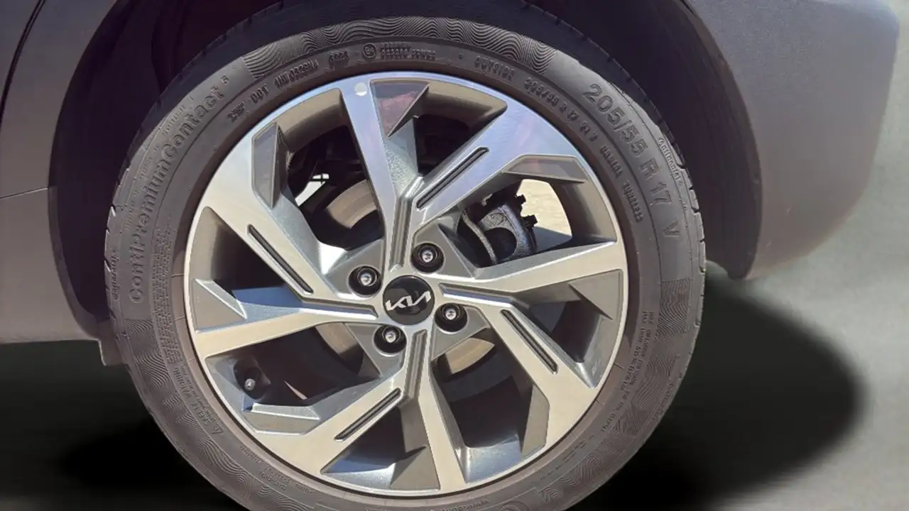 Kia Stonic 1.0 T-GDi MHEV DCT GT Line 120 — Galerie du véhicule 17