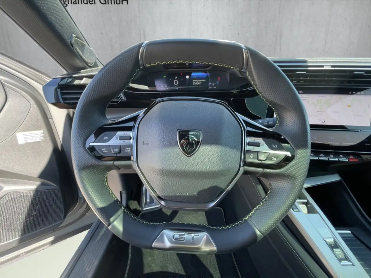 Peugeot 408 GT PT 130 EAT8 PANO Navi Leder ACC Memory Sitze So — Galería del vehículo 10