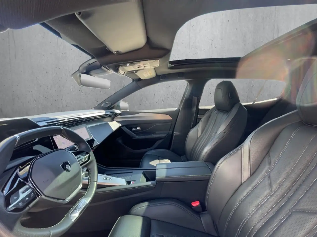 Peugeot 408 GT PT 130 EAT8 PANO Navi Leder ACC Memory Sitze So — Galería del vehículo 9
