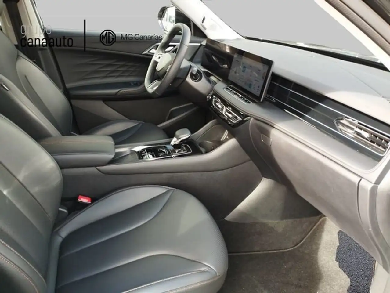 MG HS 1.5T LUXURY 170 5P — معرض صور السيارة 4