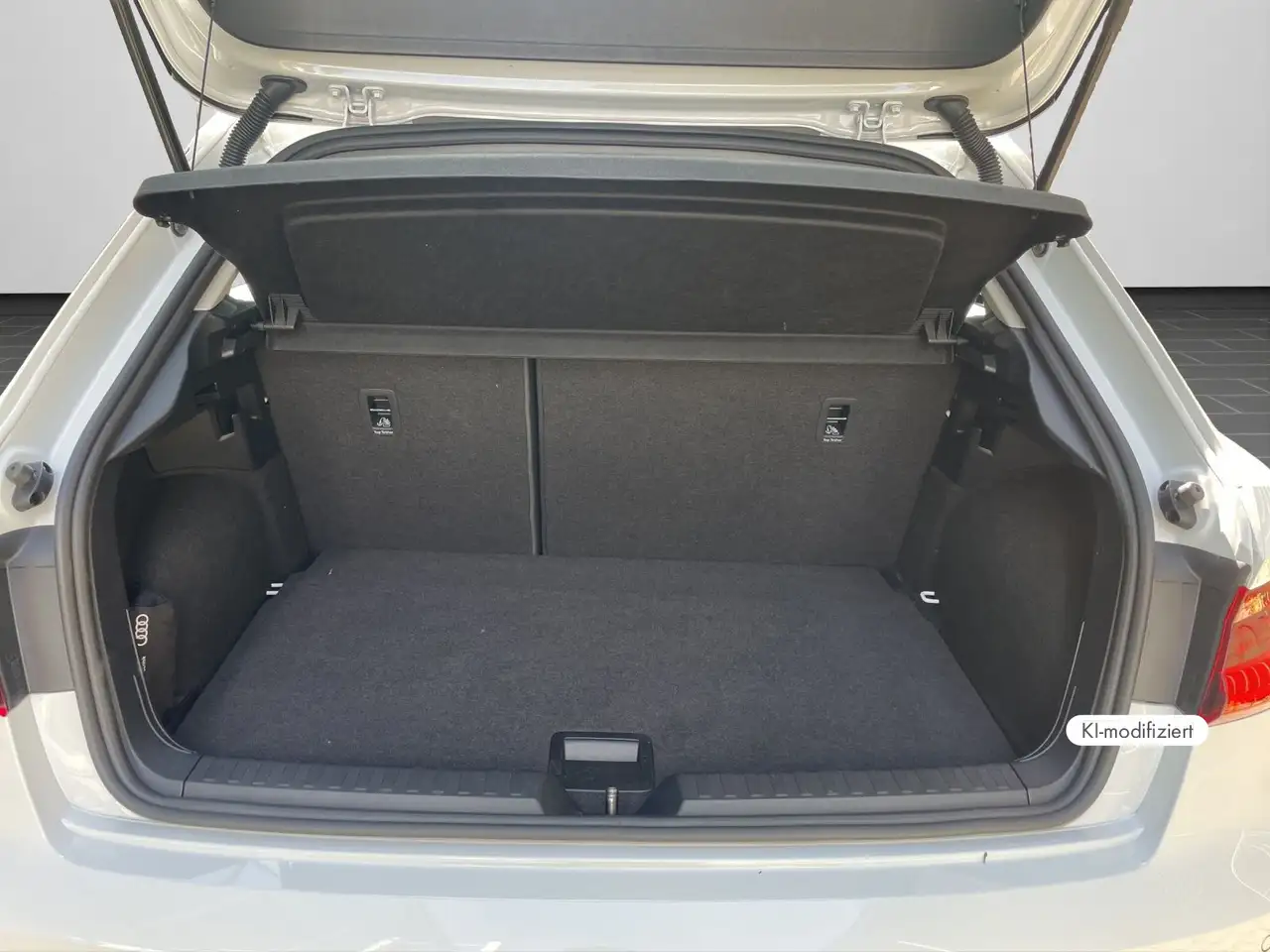 Audi A1 30 TFSI 85(116) kW(PS) Schaltgetrie — معرض صور السيارة 15