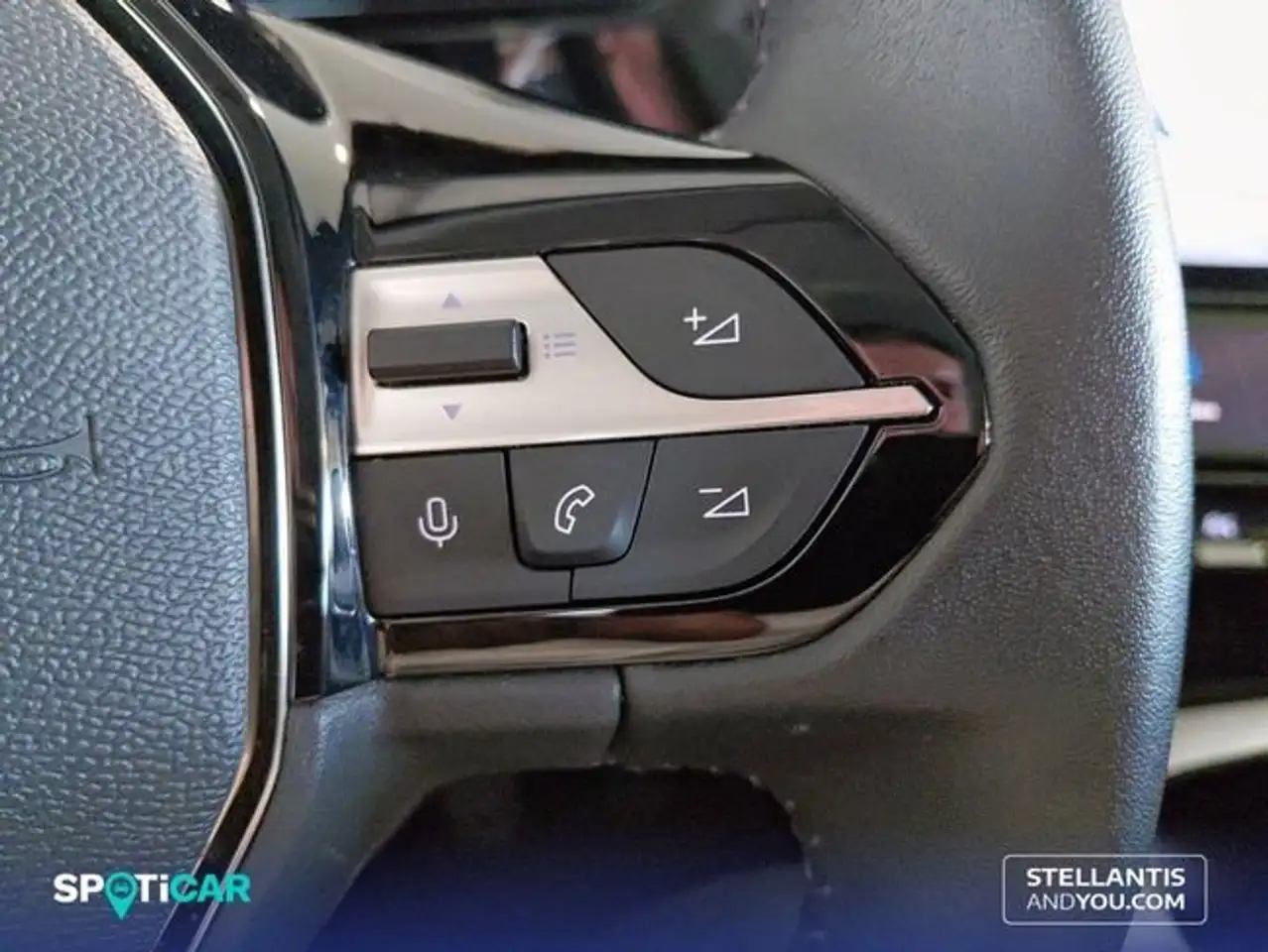 Peugeot 308 1.2 PureTech S&S Allure 130 — معرض صور السيارة 17