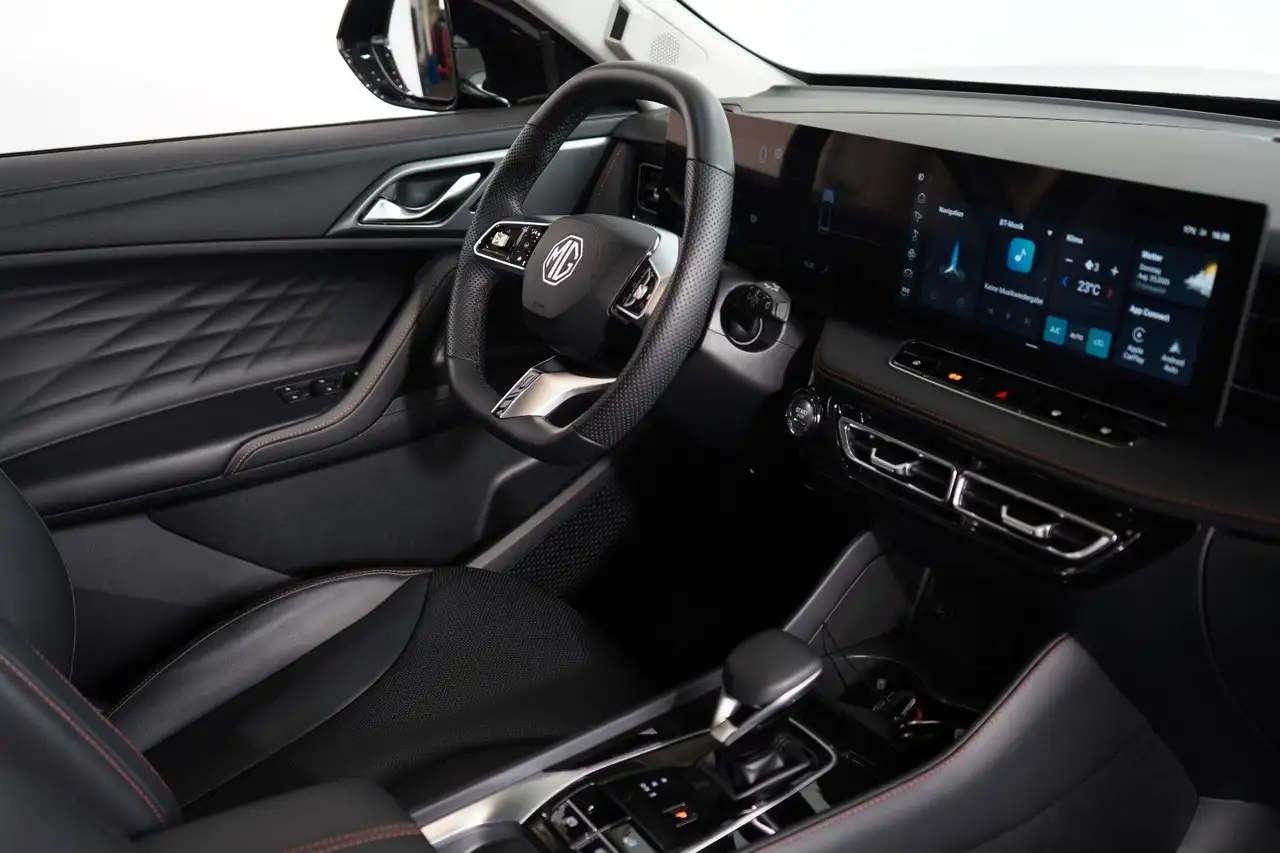 MG HS 1.5T Luxury*360°Kam*Navi*Carplay* — معرض صور السيارة 22