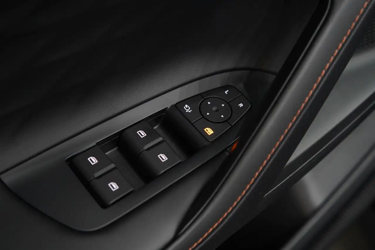 MG HS 1.5T Luxury*360°Kam*Navi*Carplay* — معرض صور السيارة 31