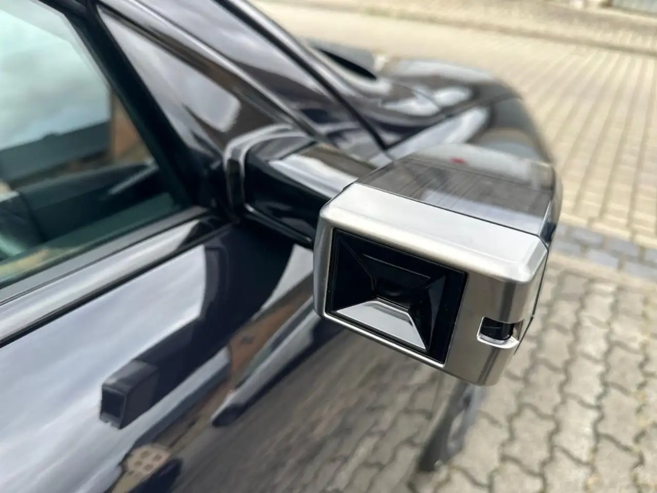 Hyundai IONIQ 6 🔋⚡️77,4kWh 4WD UNIQ+20"+DIG.SPIEGEL AKTIONSLEASING — Galería del vehículo 16