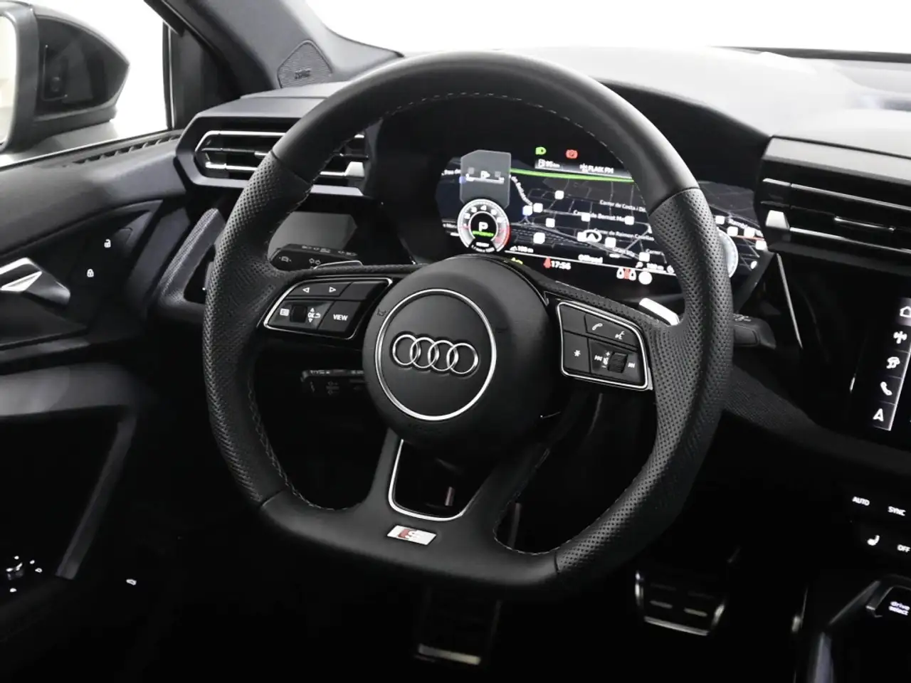 Audi A3 35 TFSI S-tronic — Galerie du véhicule 18