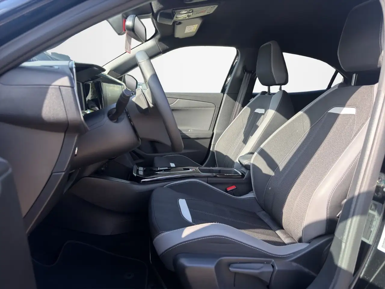 Opel Mokka GS Line Automatik*NAVI*PDC*LEDER*SHZ*LHZ* — Galerie du véhicule 13