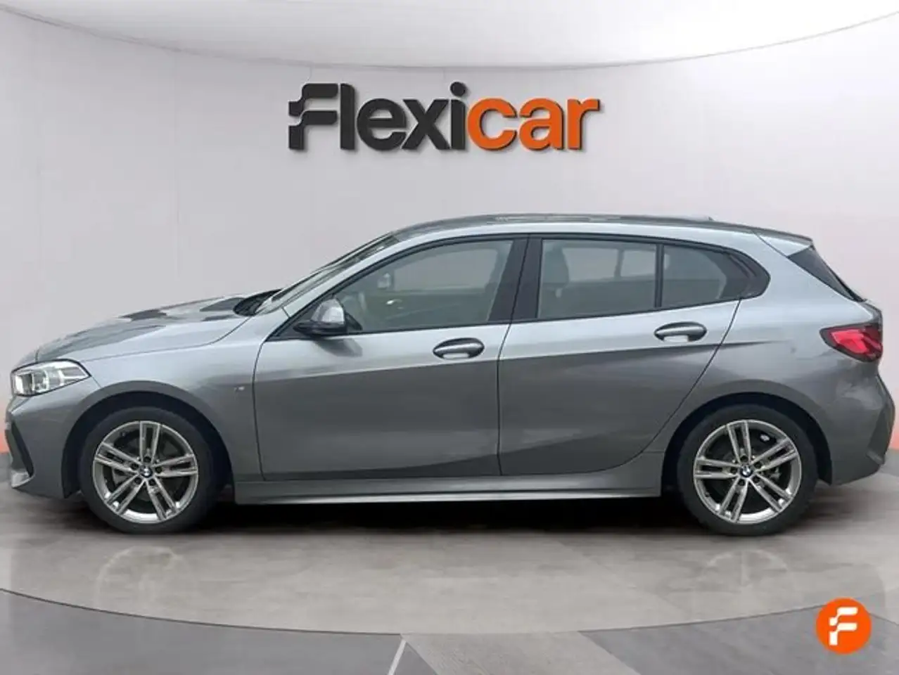 BMW 118 118dA — Galería del vehículo 3