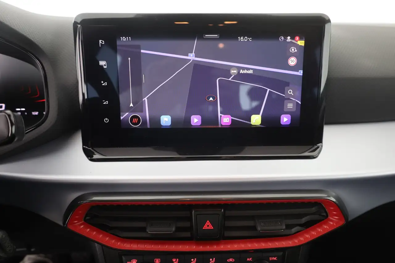 SEAT Arona 1.0 TSI FR LED Navi FullLink Tempomat DAB — Galería del vehículo 11