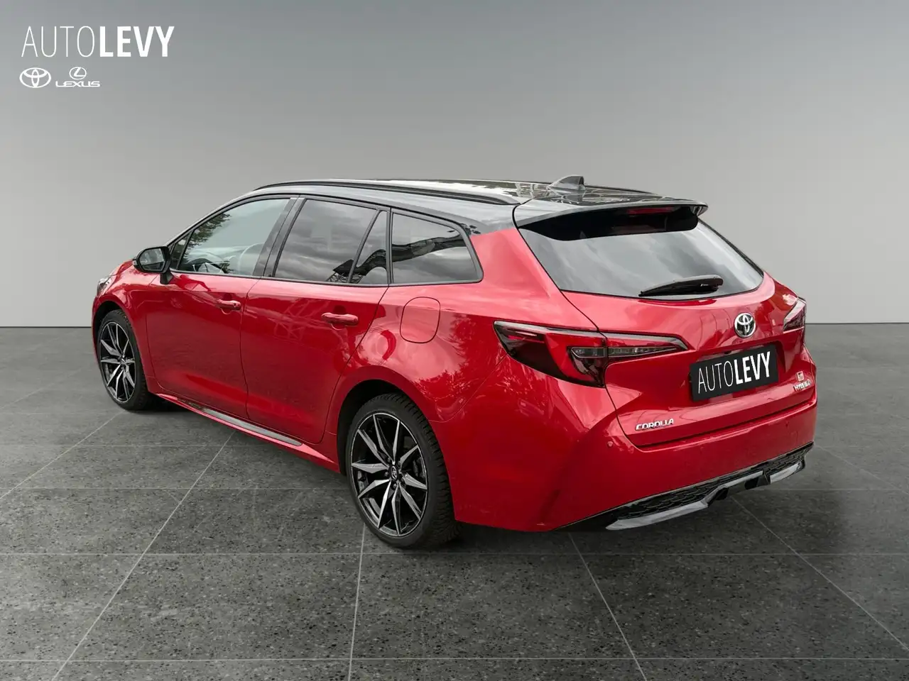 Toyota Corolla TS 1.8 Hybrid GR Sport *CARPLAY*KAMERA* — Galerie du véhicule 4