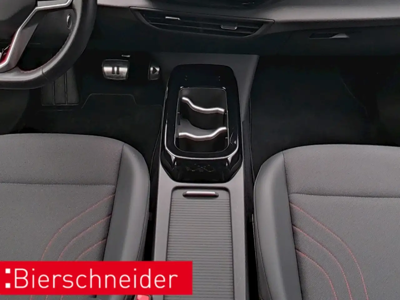 Volkswagen ID.4 GTX NAVI AHK PANO KAMERA LED — معرض صور السيارة 14