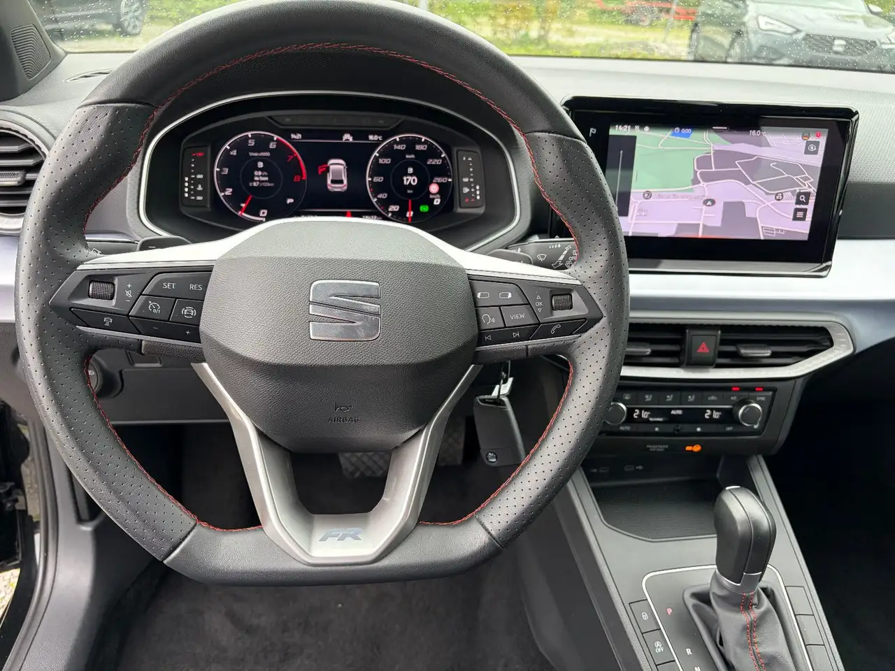 SEAT Ibiza FR — معرض صور السيارة 10