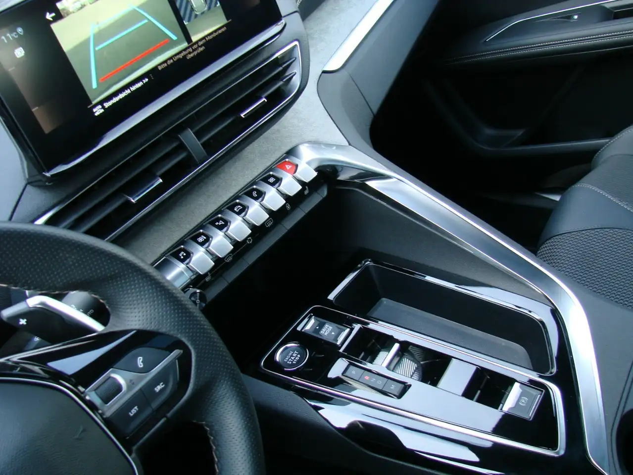 Peugeot 3008 1.2 PureTech GT ACC LED Pano 360º — معرض صور السيارة 13