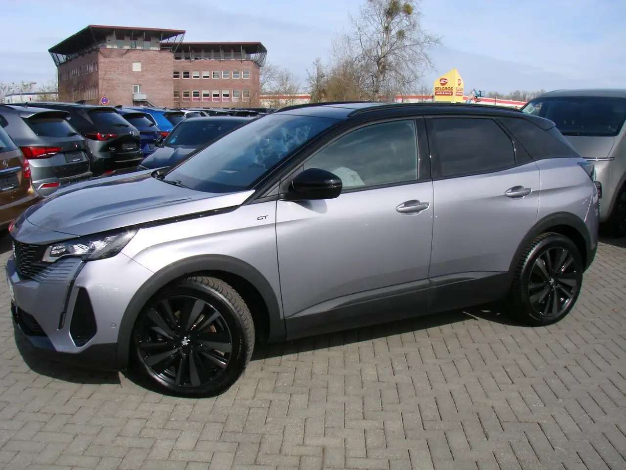 Peugeot 3008 1.2 PureTech GT ACC LED Pano 360º — معرض صور السيارة 8