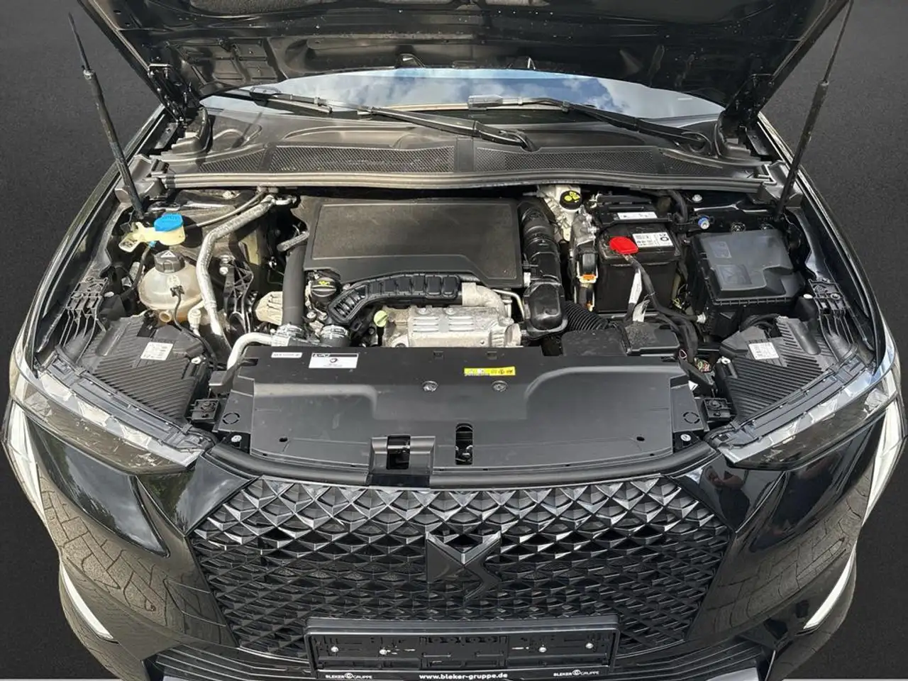 DS Automobiles DS 4 PERFORMANCE LINE PureTech 130 — Galerie du véhicule 16