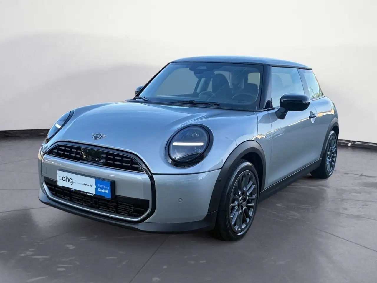 MINI Cooper C COOPER C Essential Trim Steptronic Sitzhzg. Vorn — Vehicle gallery 2