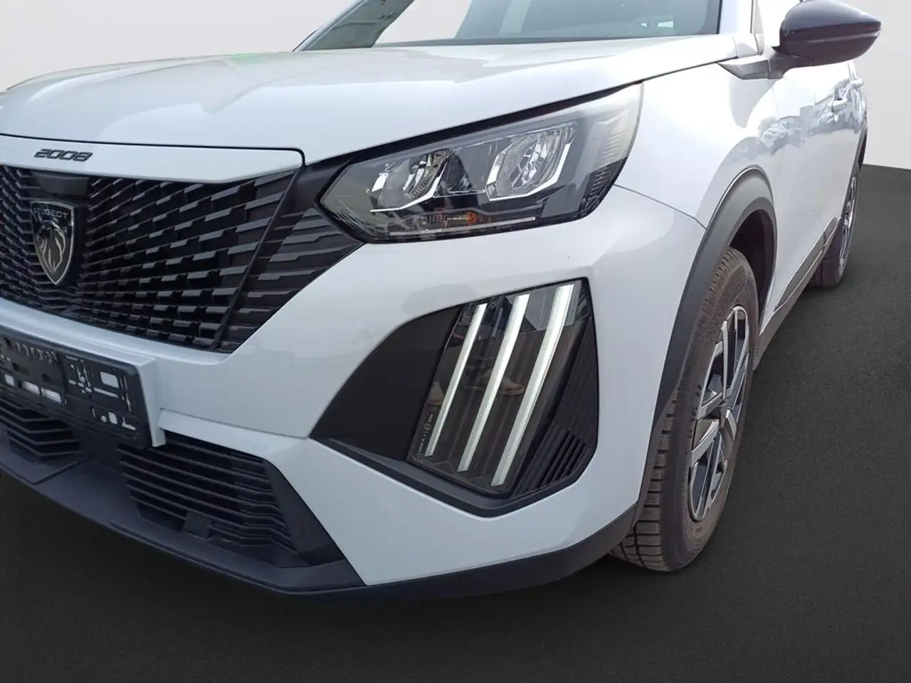 Peugeot 2008 Neuer 2008 Active Pu — Galerie du véhicule 9