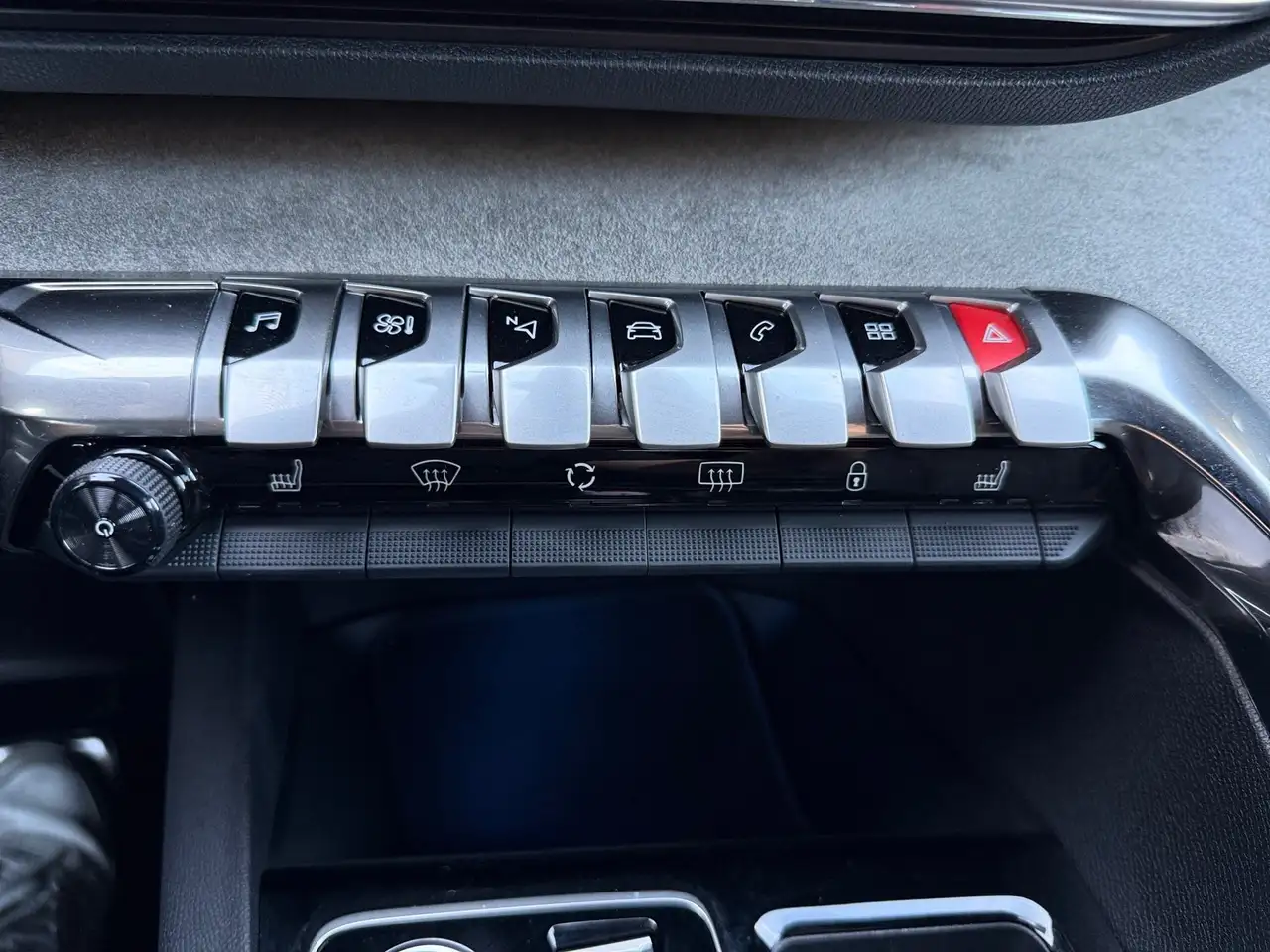 Peugeot 3008 1.2 PureTech 130 GT KeyLess LED Navi PDC LM — معرض صور السيارة 17
