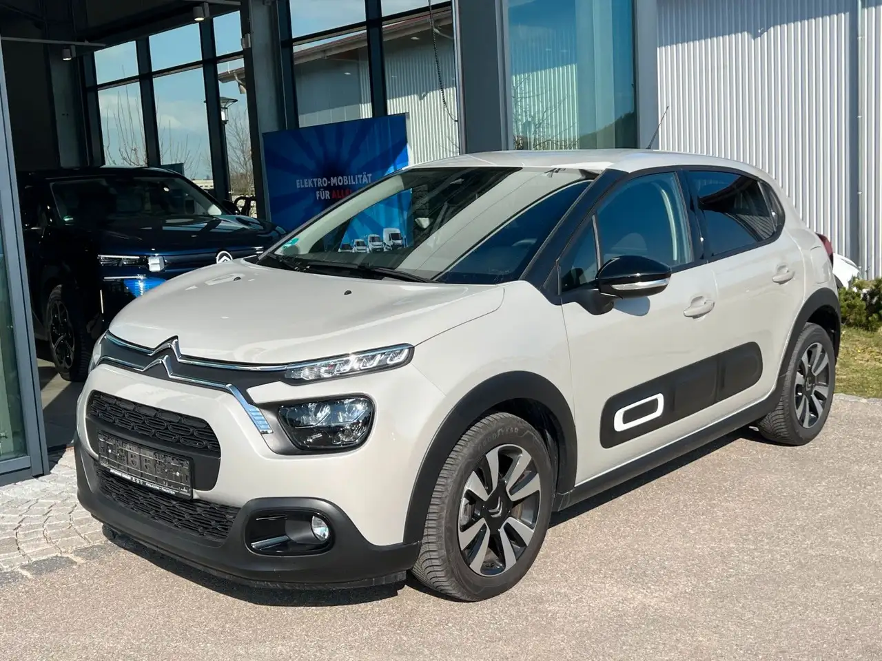 Citroen C3 PureTech 110 Max — 83278 Traunstein