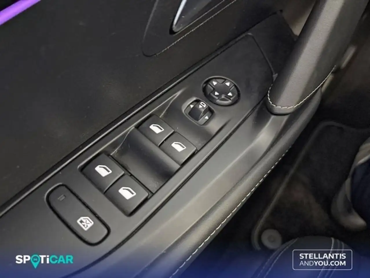 Peugeot 208 1.2 Hybrid GT e-DCS6 136 — Vehicle gallery 19