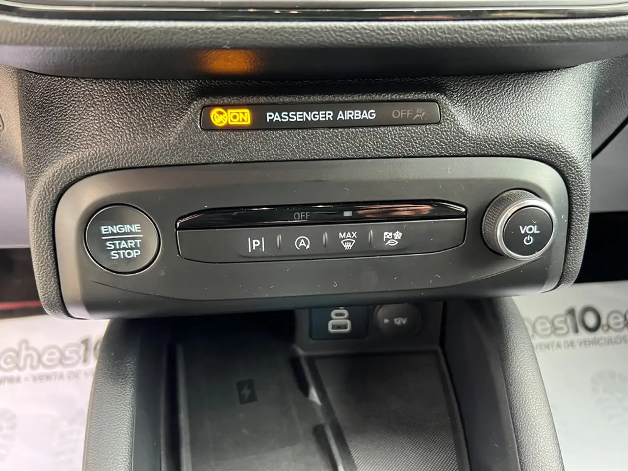Ford Focus 1.0 Ecoboost MHEV ST-Line X 125 — معرض صور السيارة 19