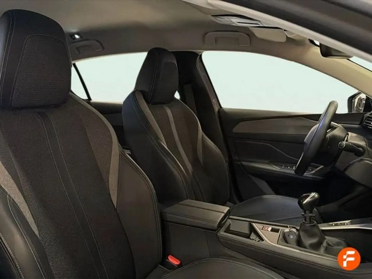 Peugeot 308 1.2 PureTech S&S Allure 130 — Galería del vehículo 11