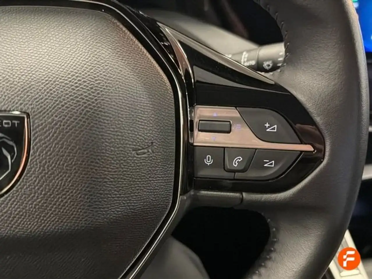 Peugeot 308 1.2 PureTech S&S Allure 130 — Galería del vehículo 16