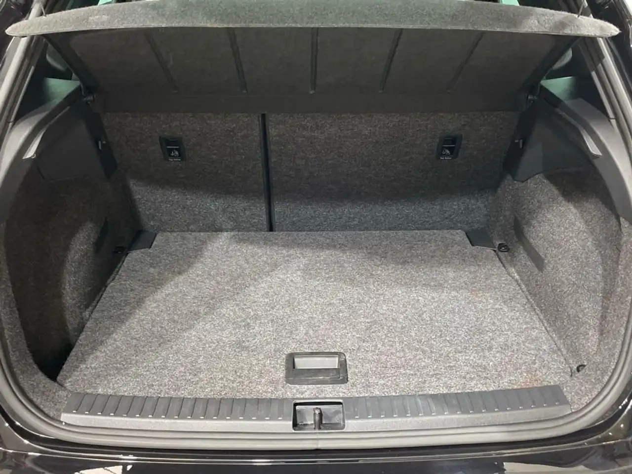 SEAT Arona 1.0 TSI S&S FR XM 115 — Vehicle gallery 7